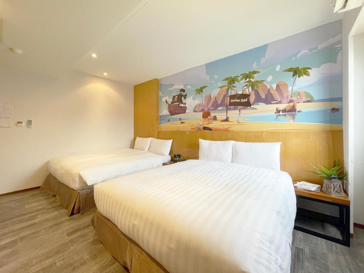 Roaders Hotel Dongda Hualien Exterior foto