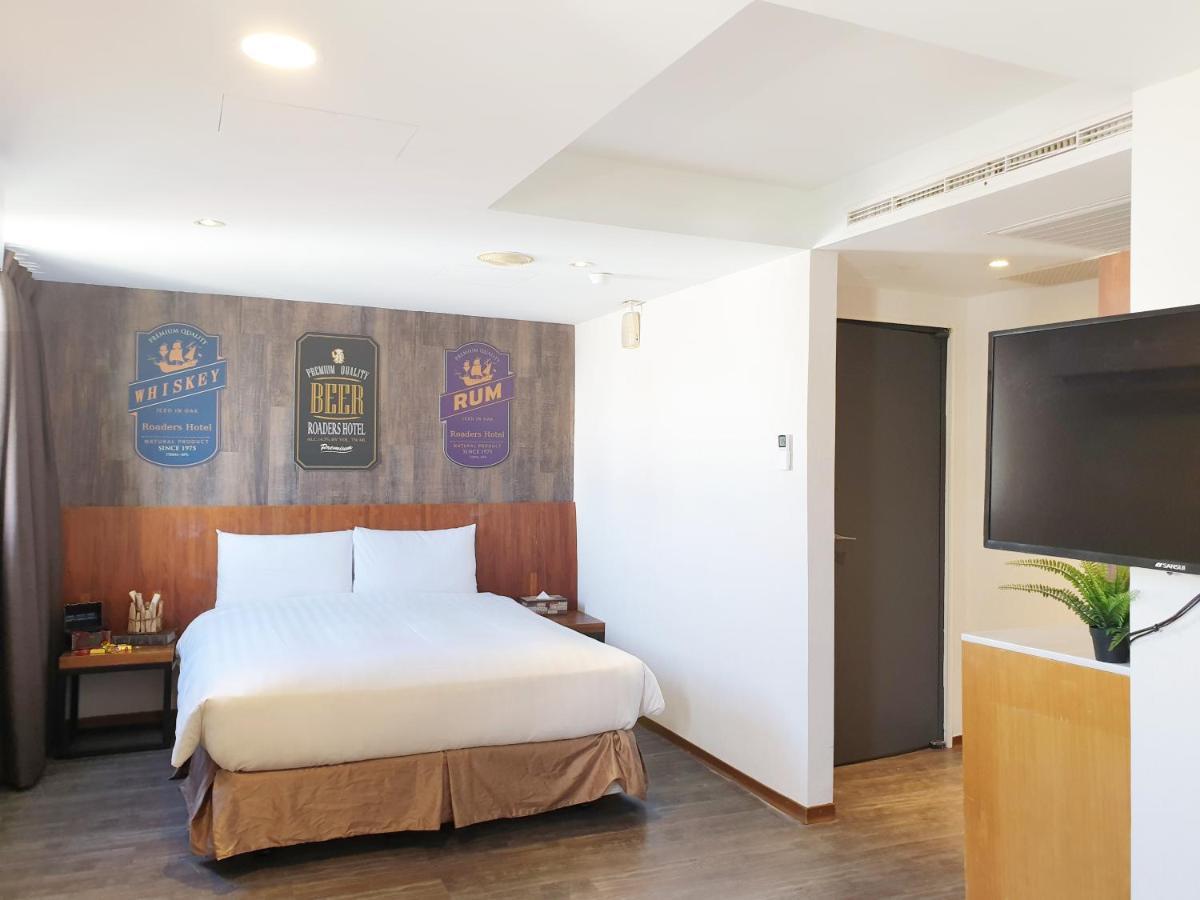 Roaders Hotel Dongda Hualien Exterior foto